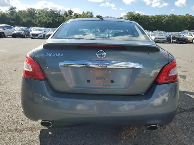 2011 NISSAN MAXIMA S  