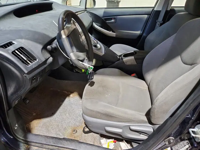 2015 TOYOTA PRIUS TWO  