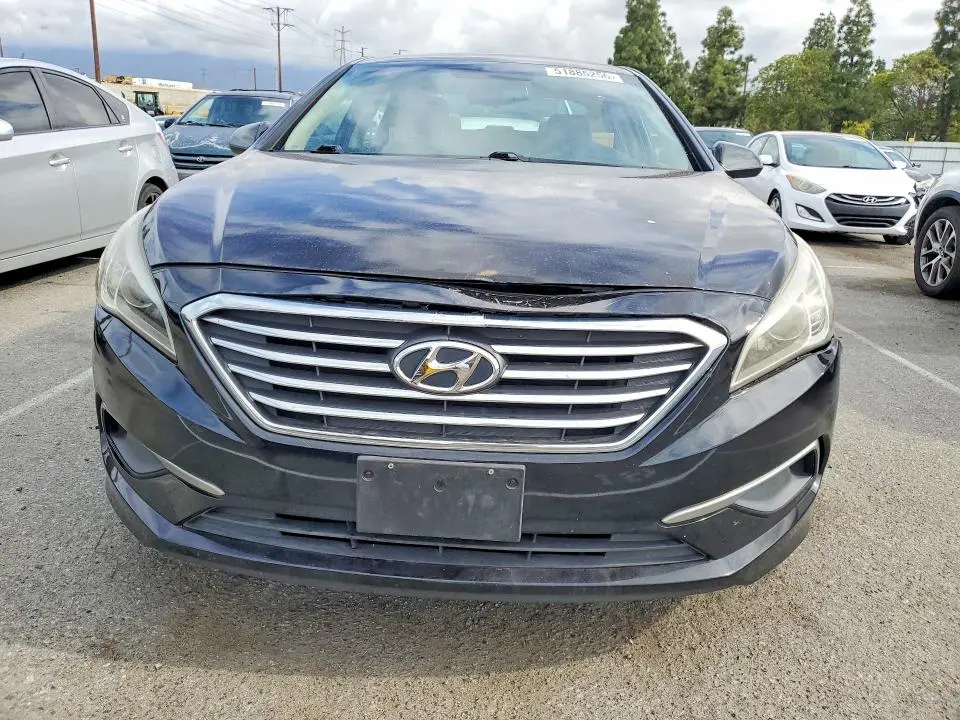 2016 HYUNDAI SONATA SE  
