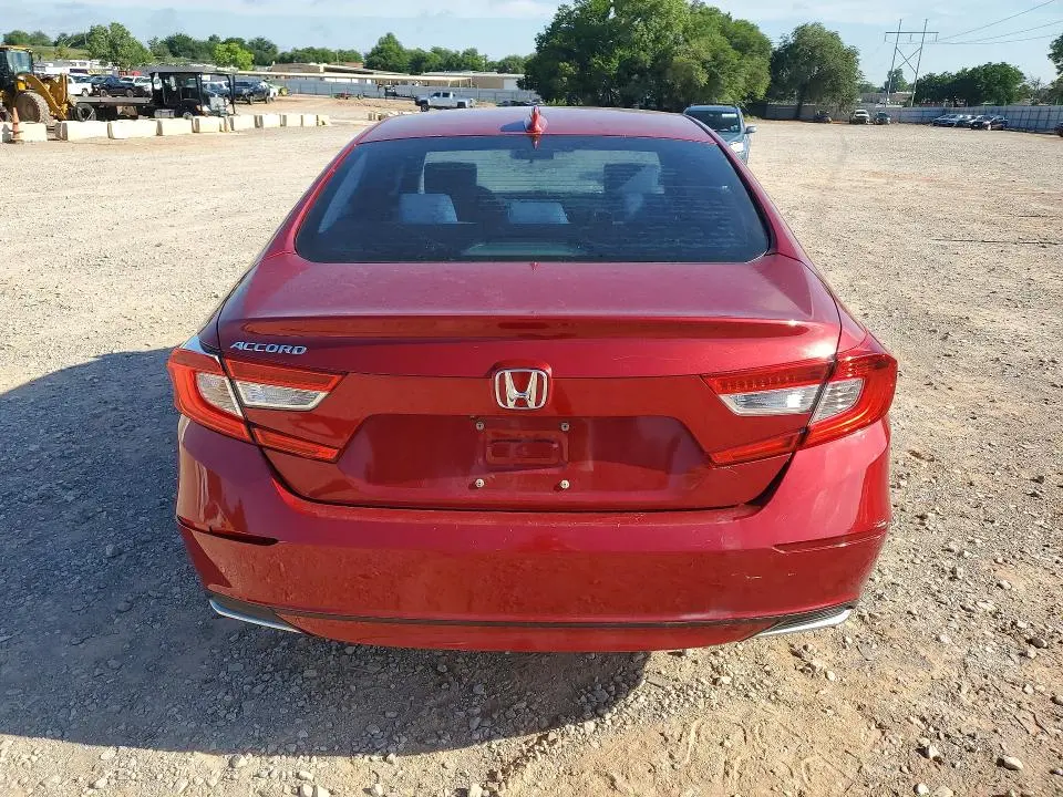 2018 HONDA ACCORD LX  