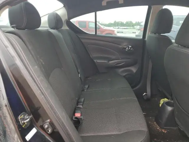 2017 NISSAN VERSA S  