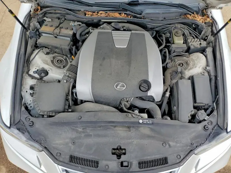 2017 LEXUS IS 300  