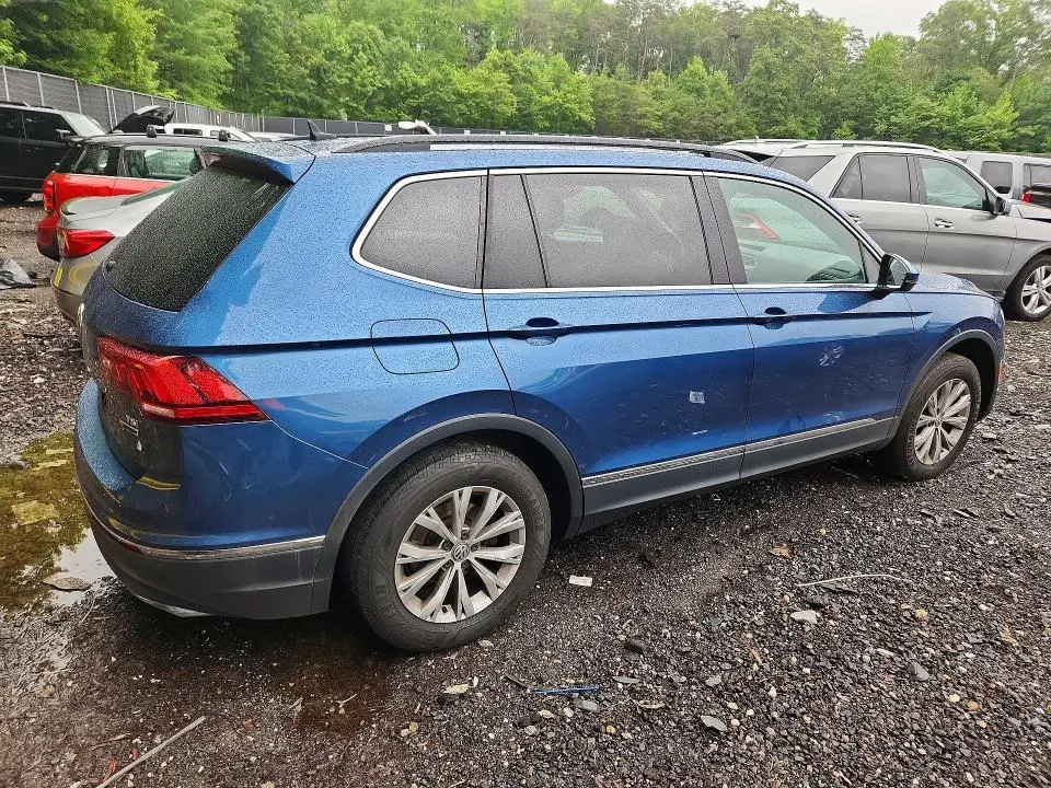 2018 VOLKSWAGEN TIGUAN SE  