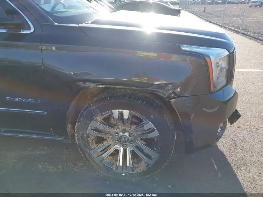 2017 GMC YUKON XL DENALI