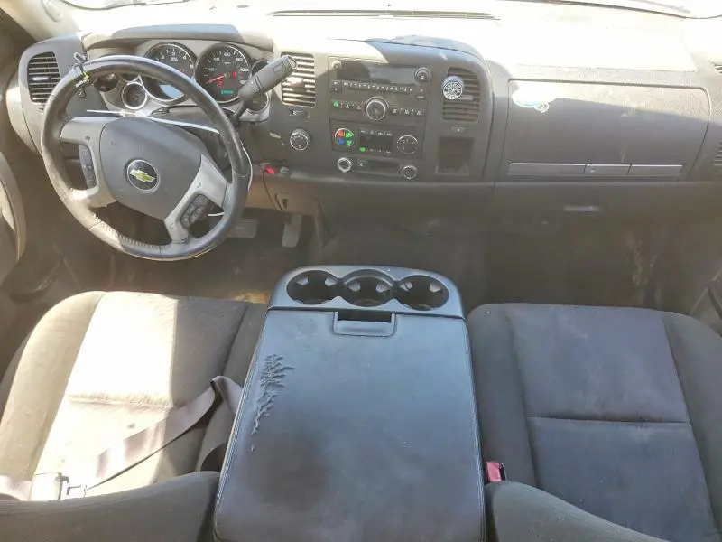 2011 CHEVROLET SILVERADO K1500 LT  