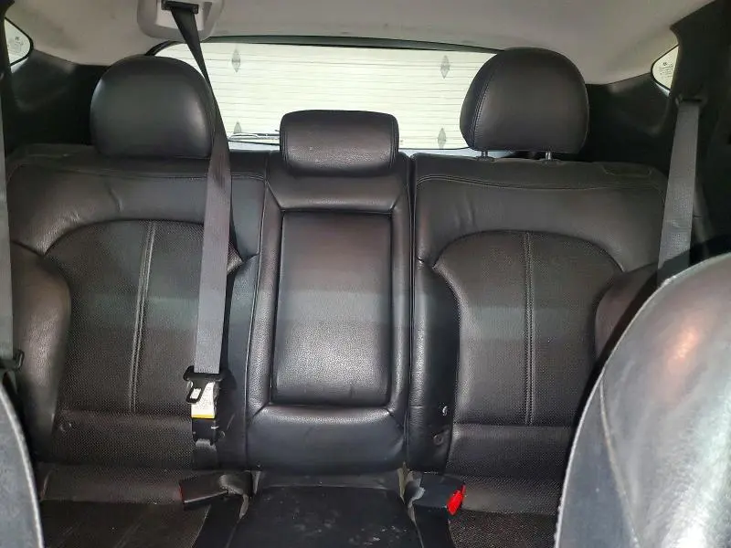 2010 HYUNDAI TUCSON LIMITED  