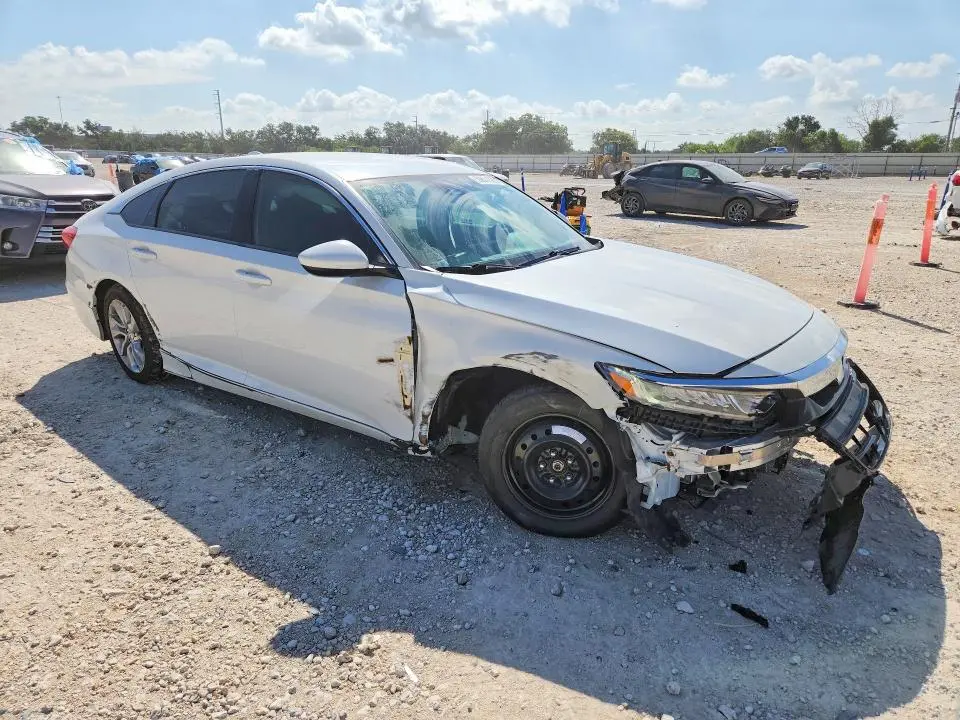 2020 HONDA ACCORD LX  