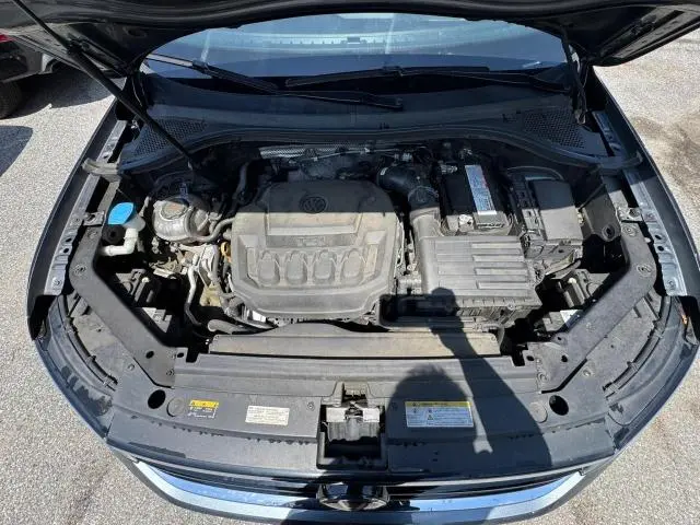 2022 VOLKSWAGEN TIGUAN SE R-LINE BLACK  