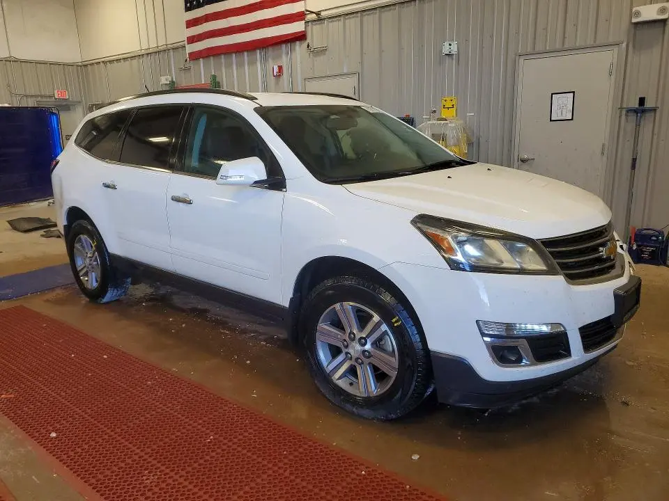 2015 CHEVROLET TRAVERSE LT  