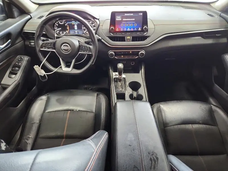 2021 NISSAN ALTIMA SR  