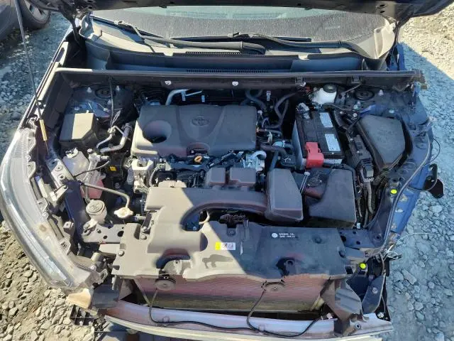 2022 TOYOTA RAV4 XLE PREMIUM  