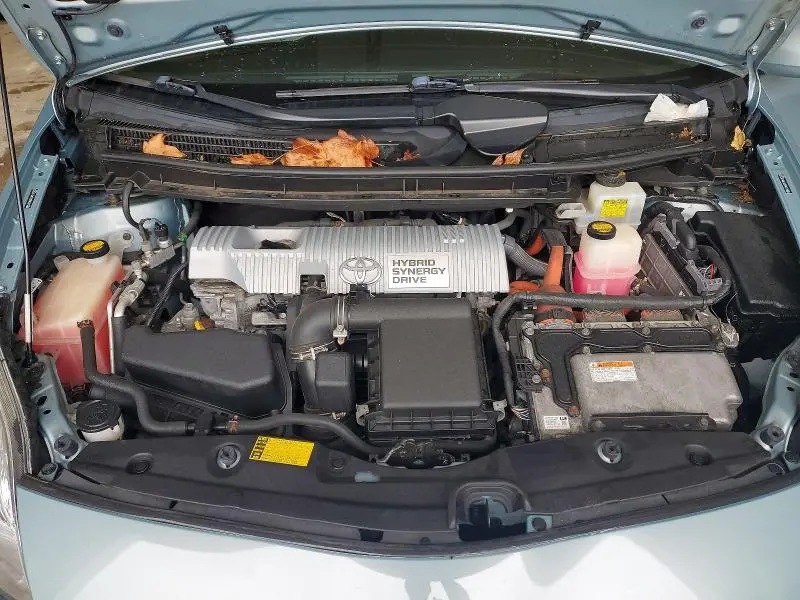 2012 TOYOTA PRIUS TWO  