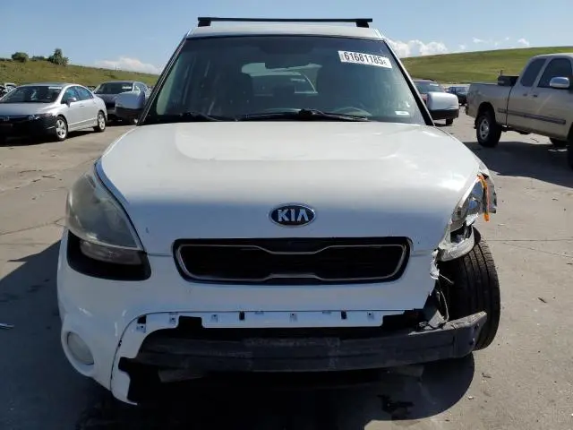 2013 KIA SOUL +  