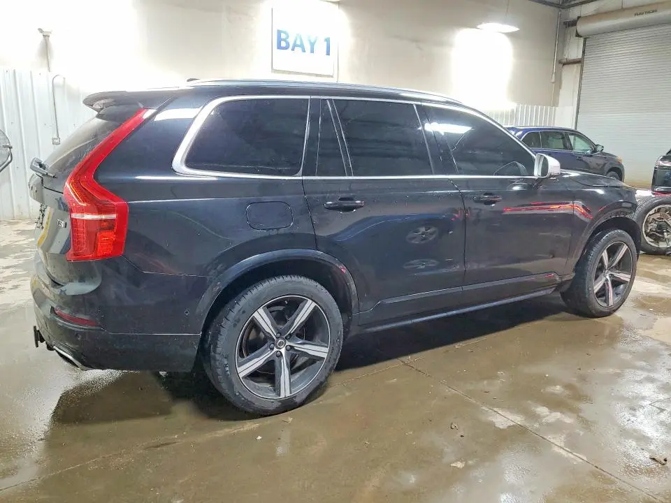 2018 VOLVO XC90 T5  