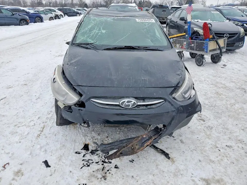 2017 HYUNDAI ACCENT SE  