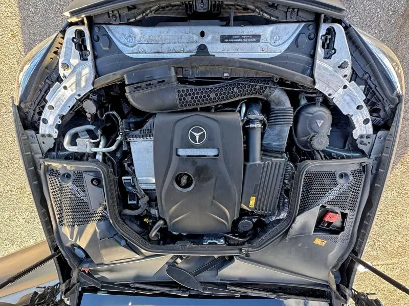 2017 MERCEDES-BENZ C 300  