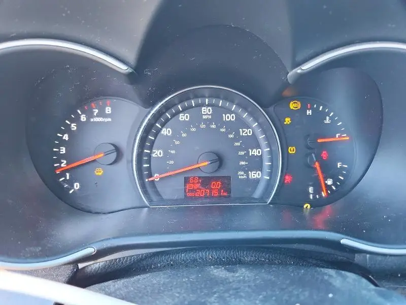 2014 KIA SORENTO LX  