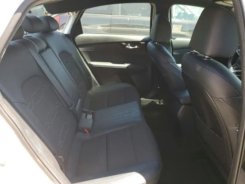 2021 KIA FORTE GT LINE  