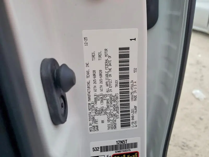 2026 TOYOTA TUNDRA CREWMAX LIMITED  
