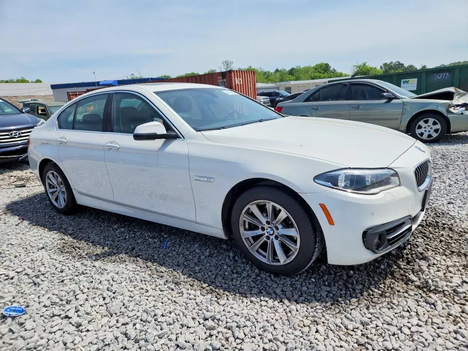 2016 BMW 528 XI  
