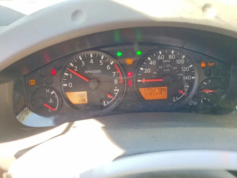 2011 NISSAN FRONTIER S  