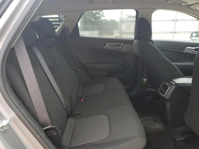 2023 KIA SPORTAGE LX  