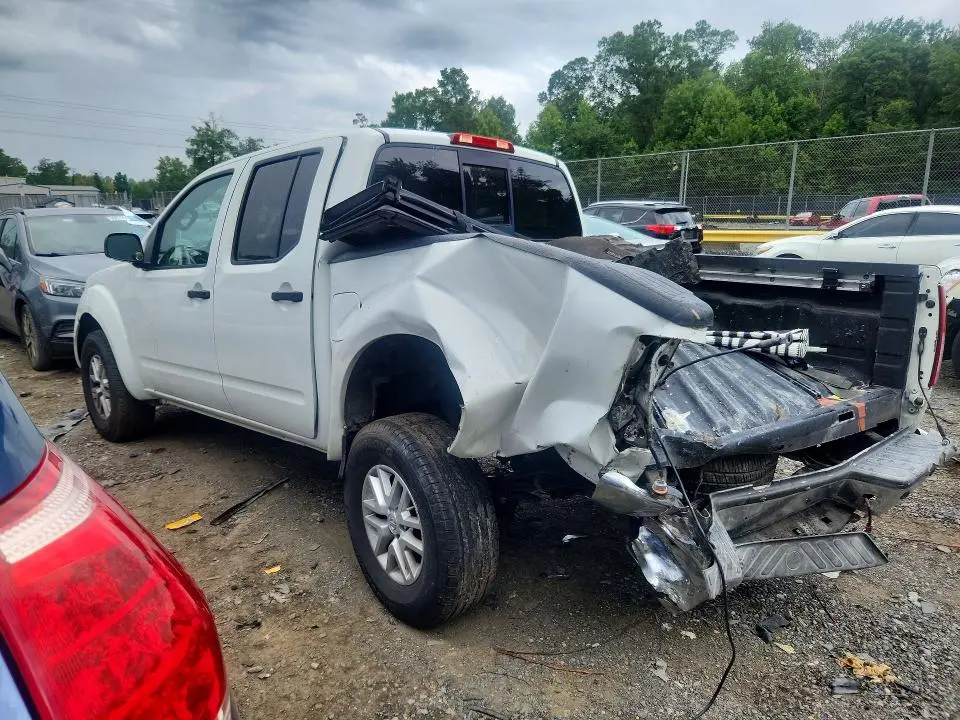 2016 NISSAN FRONTIER SV  