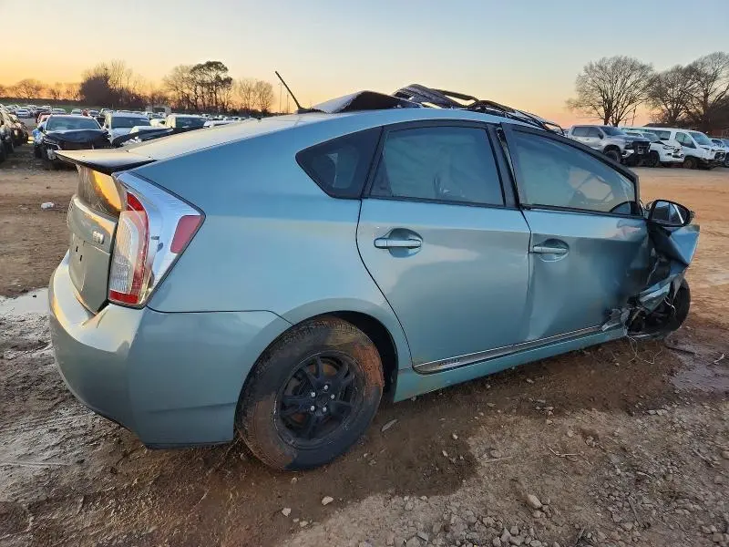 2013 TOYOTA PRIUS   