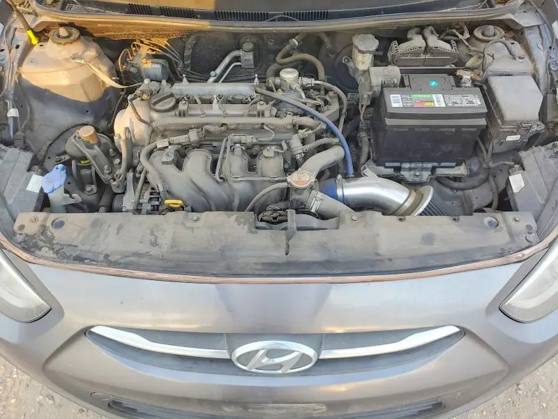 2015 HYUNDAI ACCENT GLS  