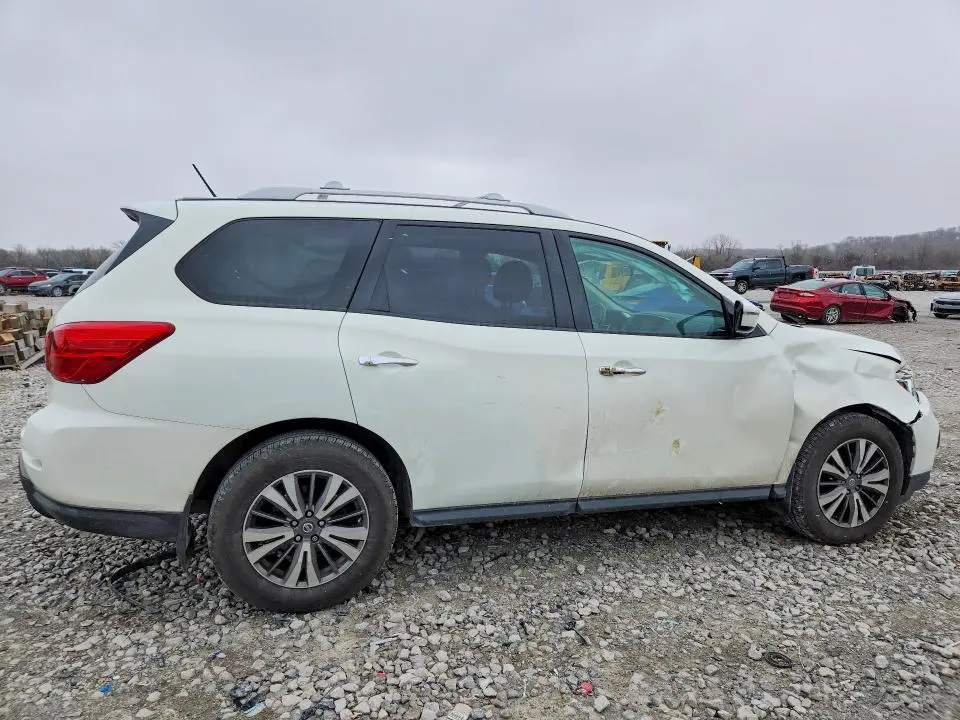 2017 NISSAN PATHFINDER S  