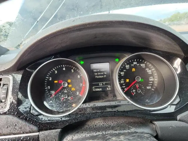 2018 VOLKSWAGEN JETTA SPORT  