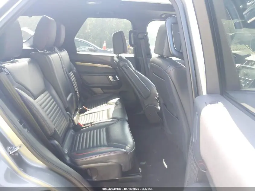 2017 LAND ROVER DISCOVERY HSE LUXURY
