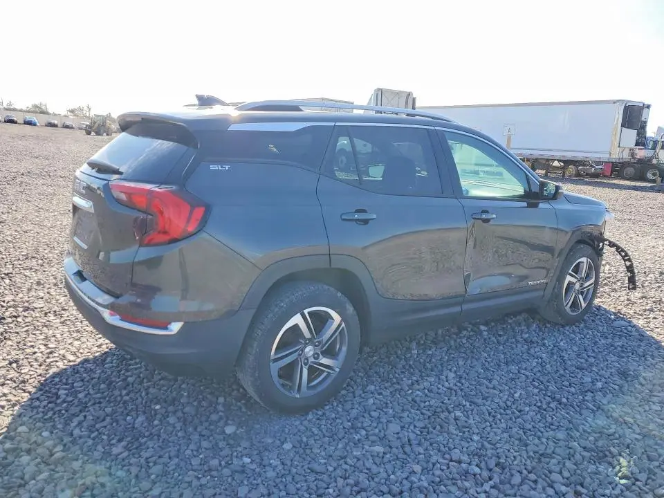 2018 GMC TERRAIN SLT  