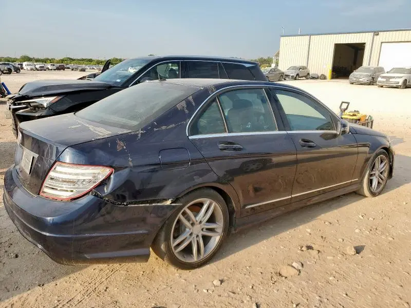 2013 MERCEDES-BENZ C 250  