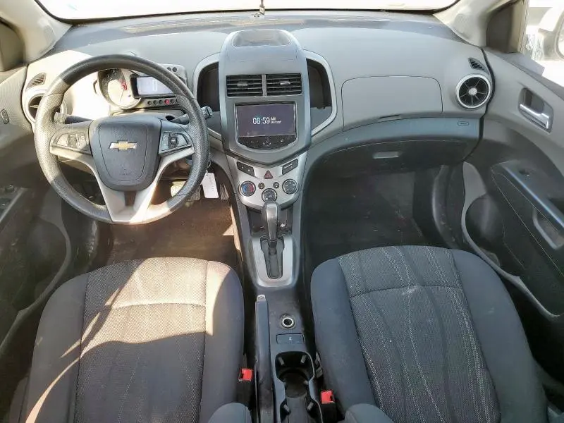 2016 CHEVROLET SONIC LT  