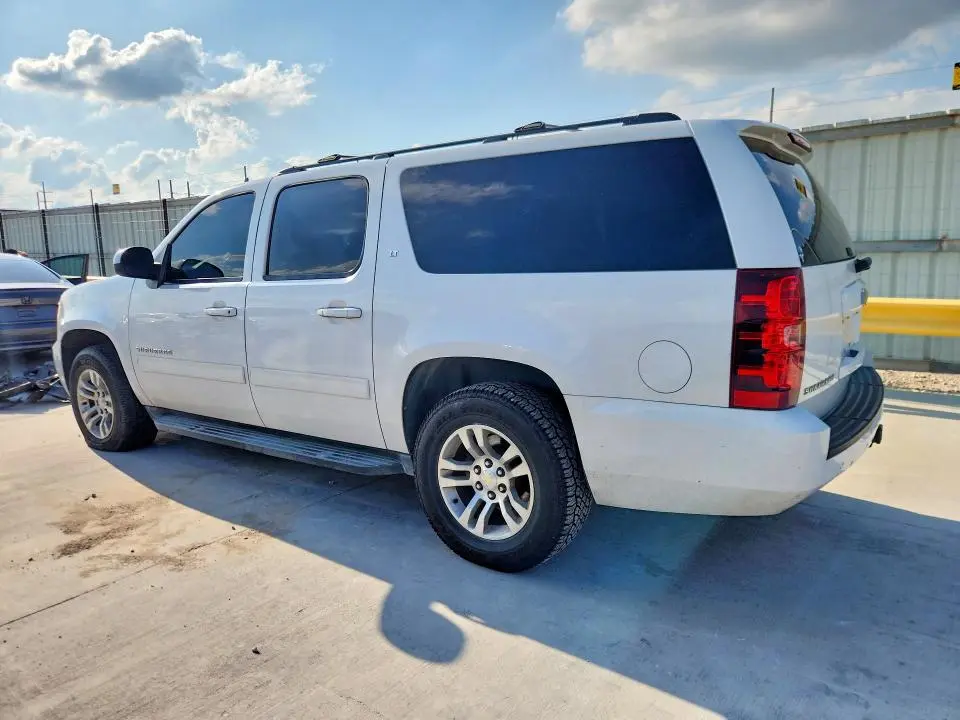 2014 CHEVROLET SUBURBAN C1500 LT  