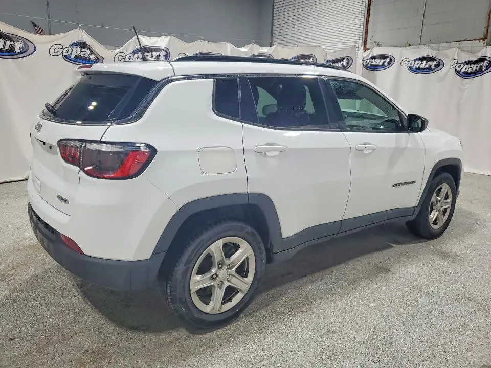 2023 JEEP COMPASS LATITUDE  