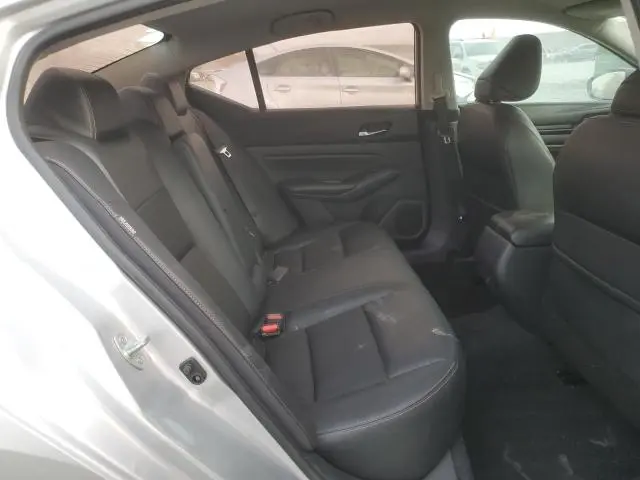 2020 NISSAN ALTIMA SR  