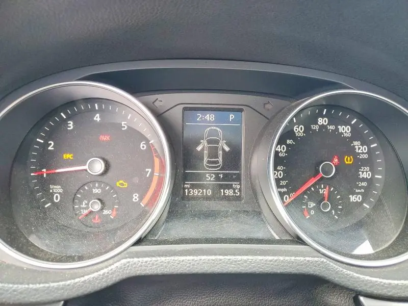 2018 VOLKSWAGEN PASSAT S  