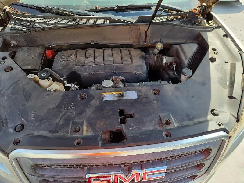 2016 GMC ACADIA SLE  