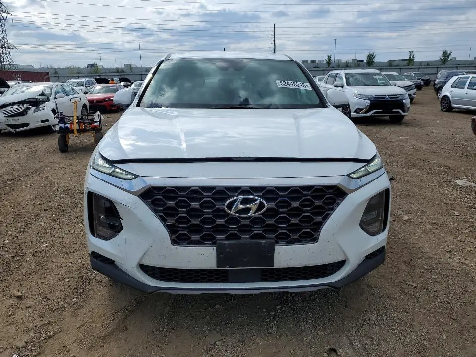 2019 HYUNDAI SANTA FE SE  