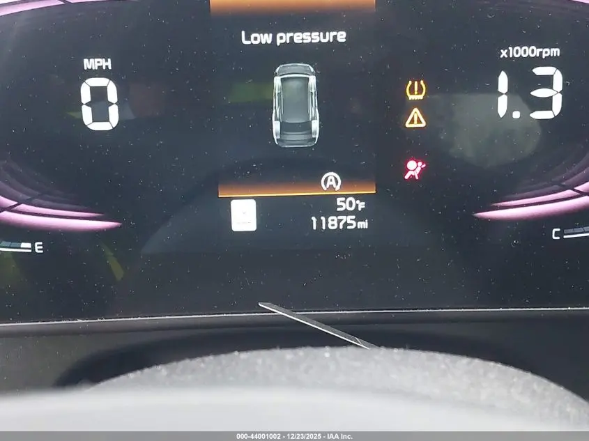 2025 KIA SPORTAGE X-LINE