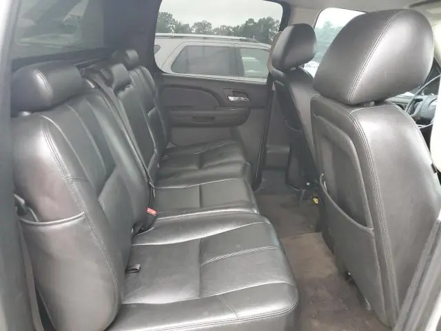 2012 CHEVROLET AVALANCHE LT  