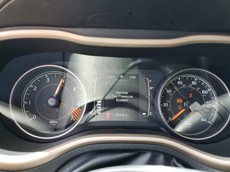 2015 JEEP CHEROKEE SPORT  