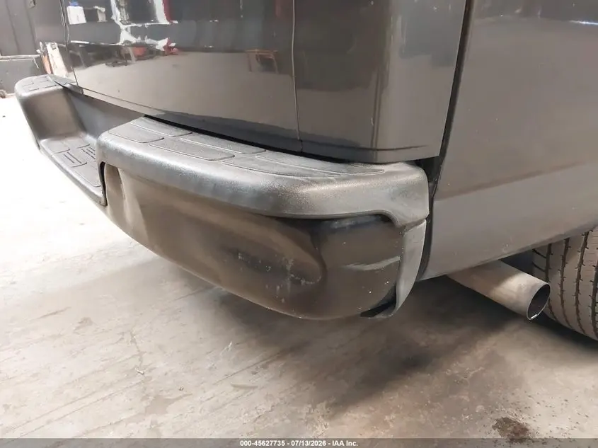 2017 CHEVROLET EXPRESS 2500 LS