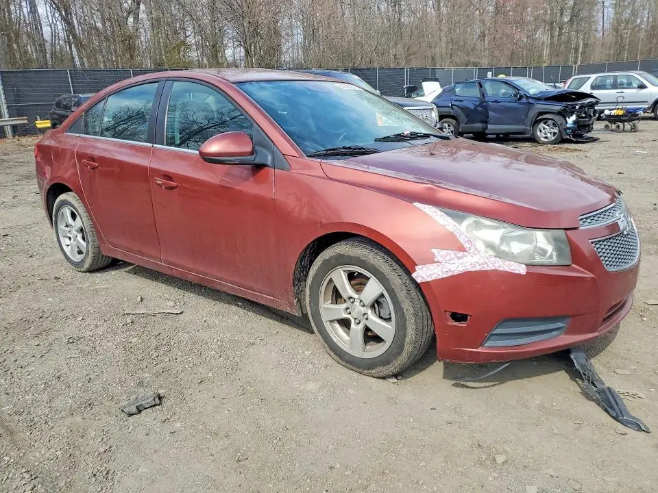 2013 CHEVROLET CRUZE LT  