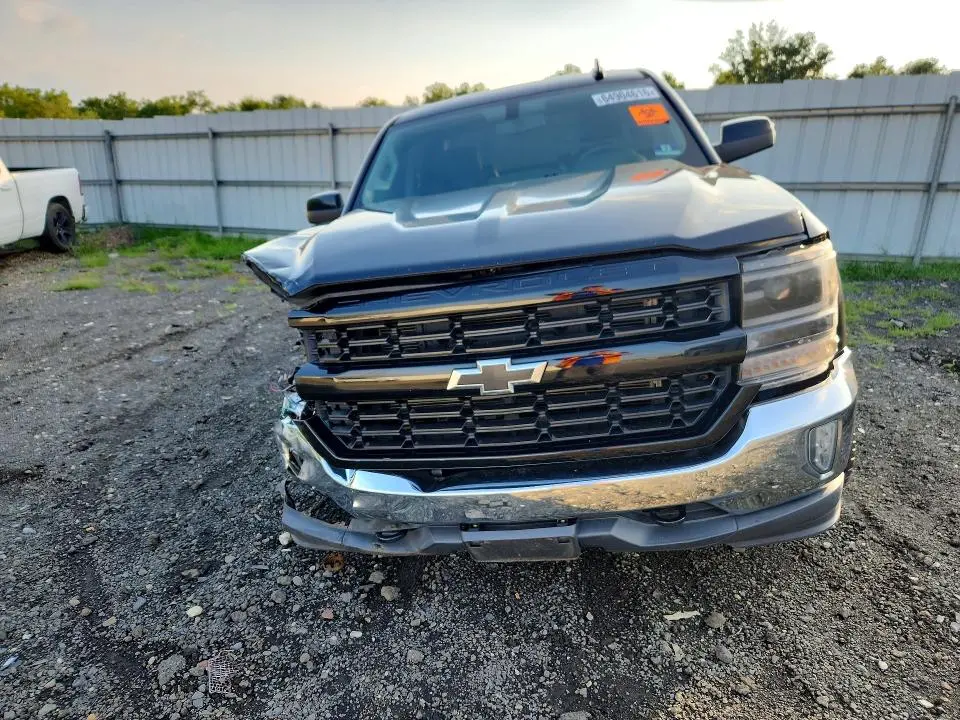2017 CHEVROLET SILVERADO K1500 LT  