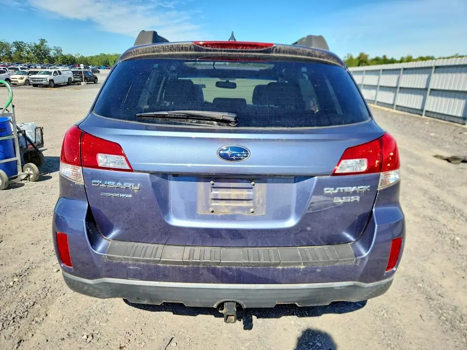 2014 SUBARU OUTBACK 3.6R LIMITED  