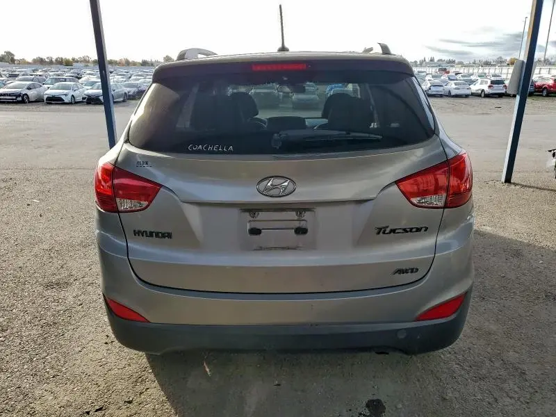 2013 HYUNDAI TUCSON GLS  