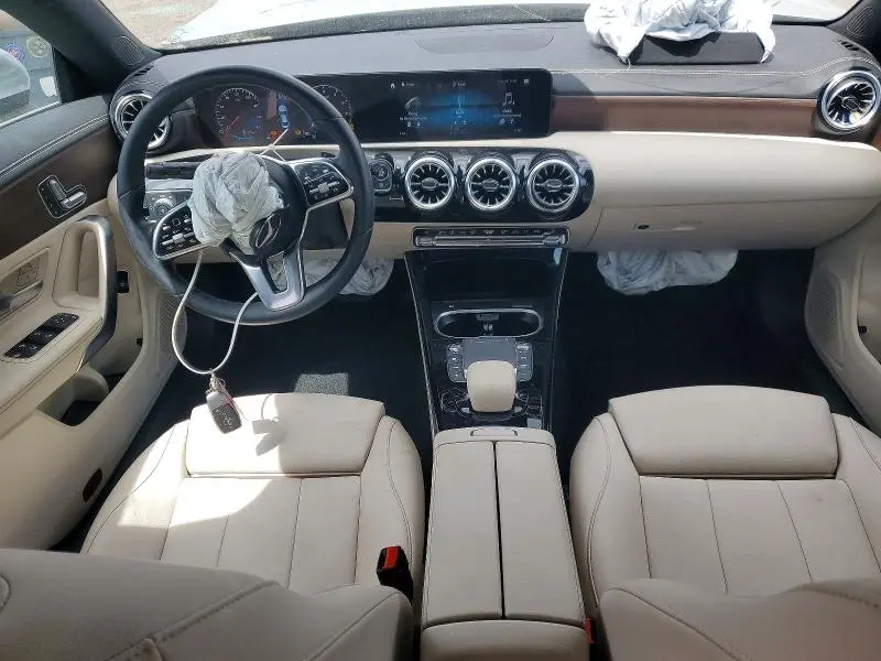 2023 MERCEDES-BENZ CLA 250  